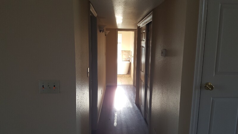 Building Photo - 306 Ridgecrest Dr