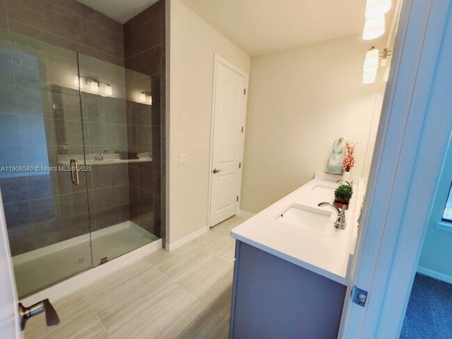 Building Photo - 8189 Cinch Way