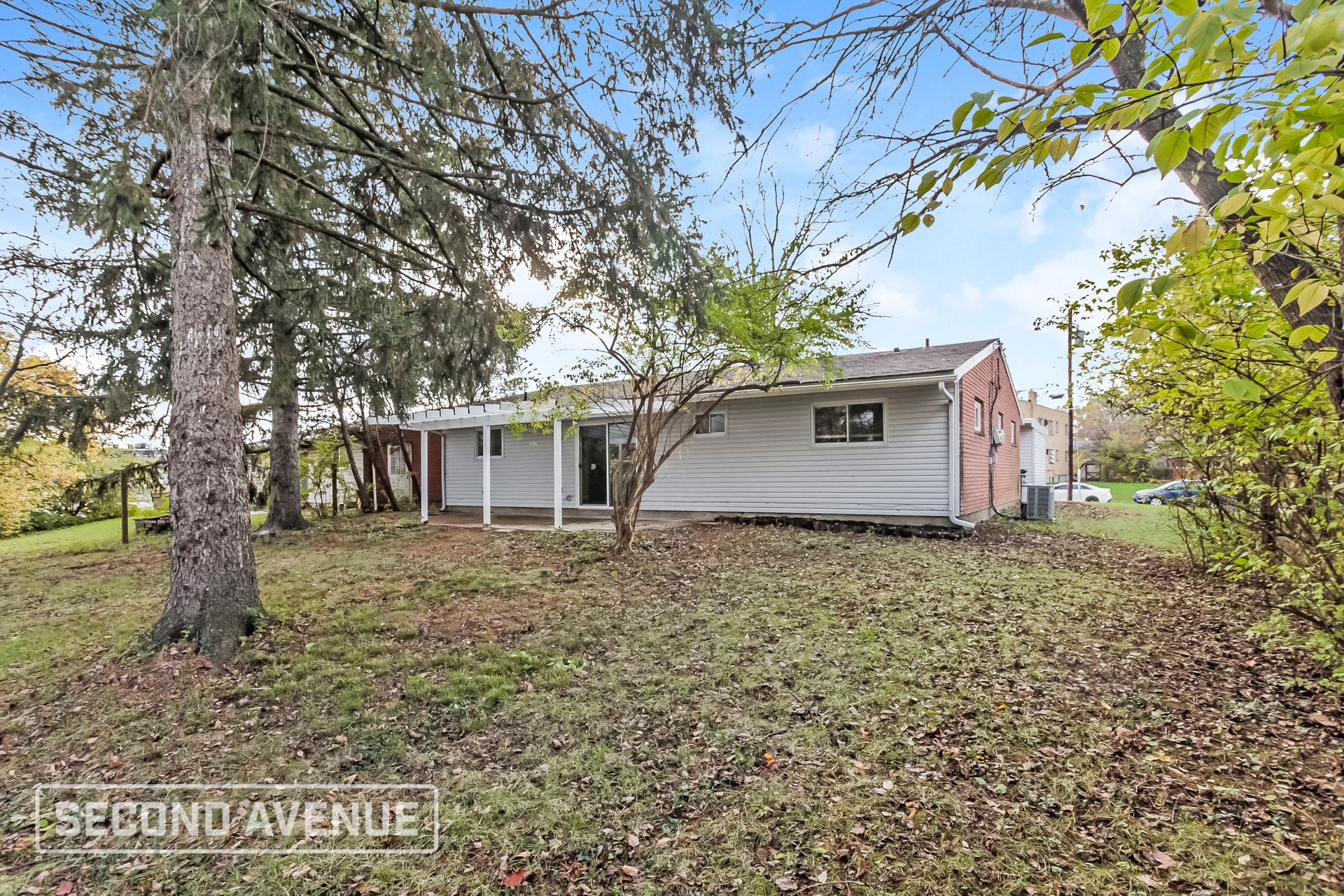 Building Photo - 940 Hollytree Dr