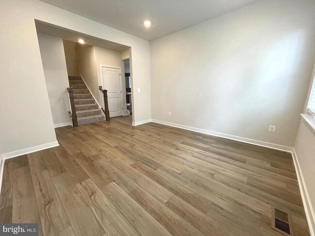 Building Photo - 2328 Hawkshill Dr