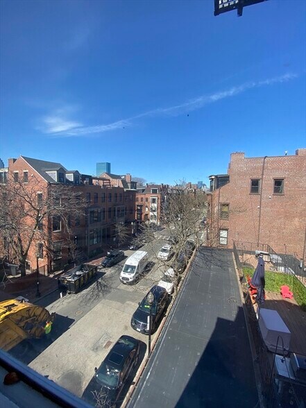 Building Photo - 600 Massachusetts Ave