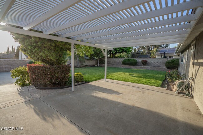 Building Photo - 3065 Starling Ave
