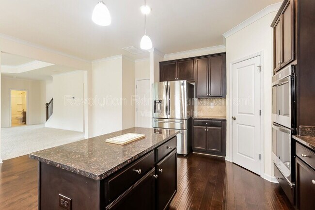 Building Photo - 3627 Parkside View Blvd