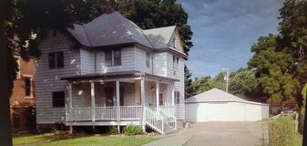 Building Photo - 708 S Santa Fe Ave