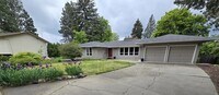 Building Photo - 6104 S Stone St