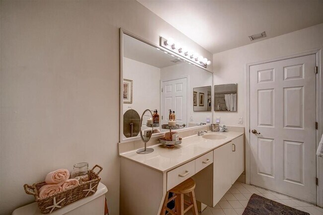 Building Photo - 10280 SW 18th St