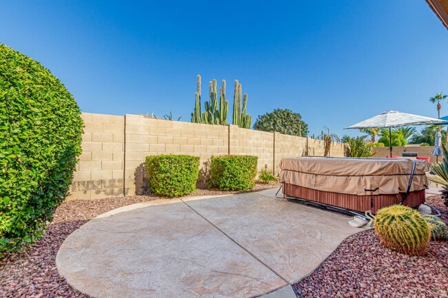 Building Photo - 3084 E Capricorn Way