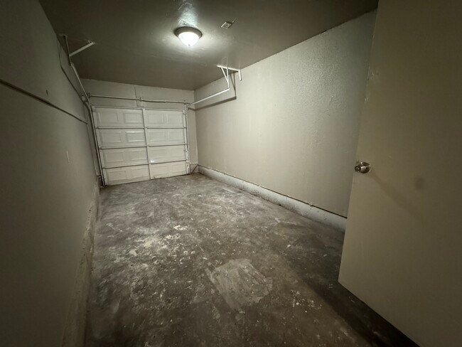 Building Photo - 5109 S Georgia Terrace