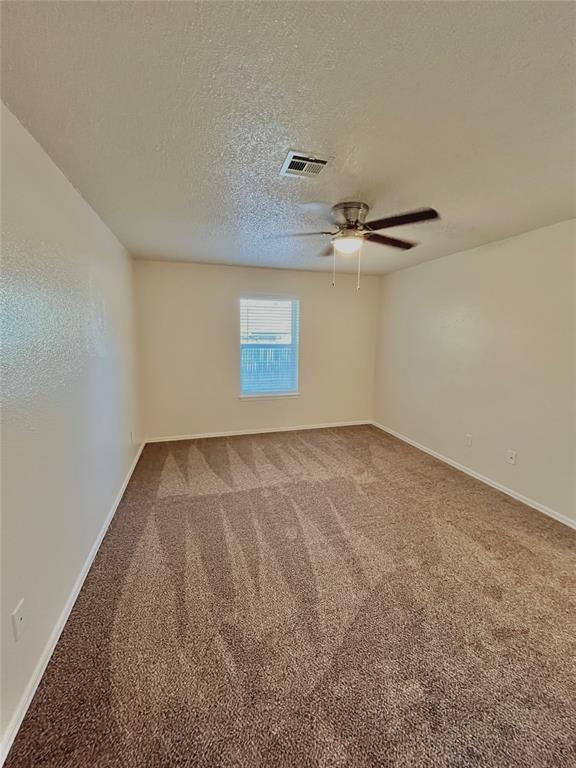 Building Photo - 1008 Acacia Cir