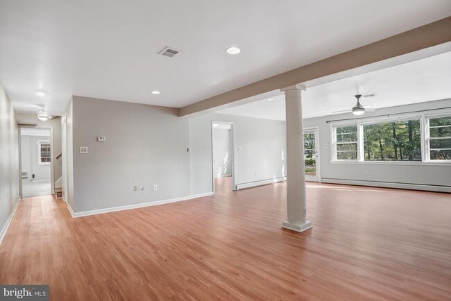 Building Photo - 7525 Salem Rd