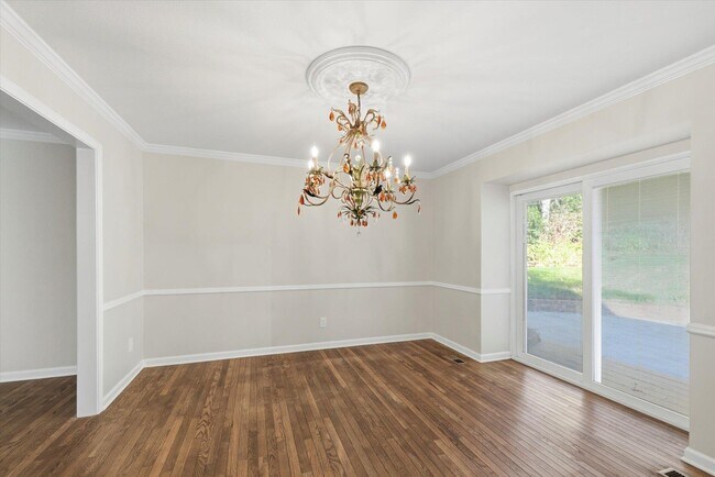 Building Photo - 602 Middlebrooks Cir