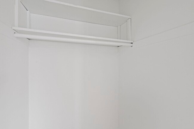 Building Photo - 14 Olean Ave