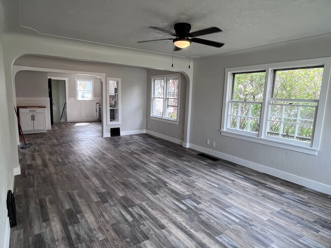 Building Photo - Charming Remodeled Home