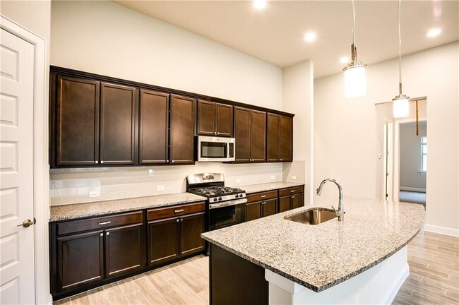Building Photo - 2301 Gold Dust Trl