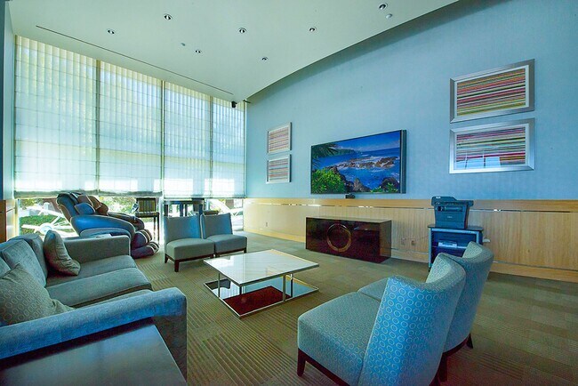 Building Photo - Turnberry Towers East 1507