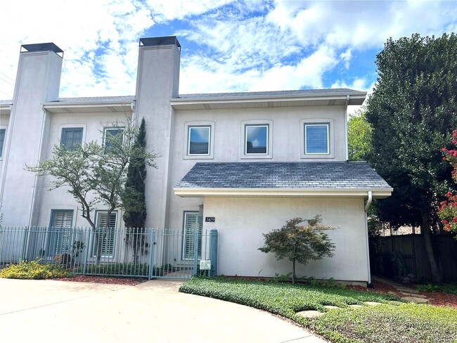 Building Photo - 3409 Haynie Ave