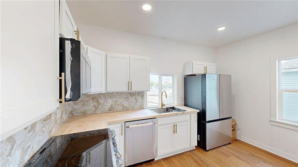 Building Photo - 912 Ohio Ave