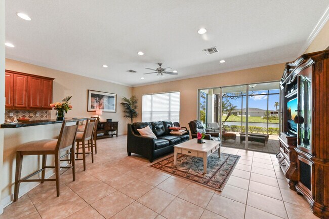 Building Photo - 9220 Short Chip Cir