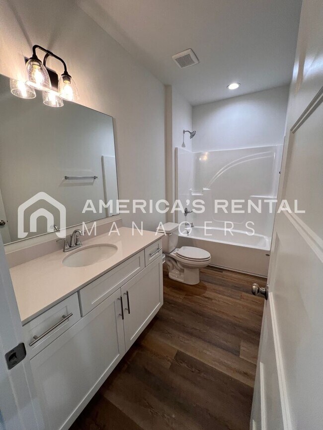 Building Photo - MOVE IN SPECIAL!!! New Construction Home for Rent in Robertsdale, AL!!! AVAILABLE NOW! Sign a 13 ...