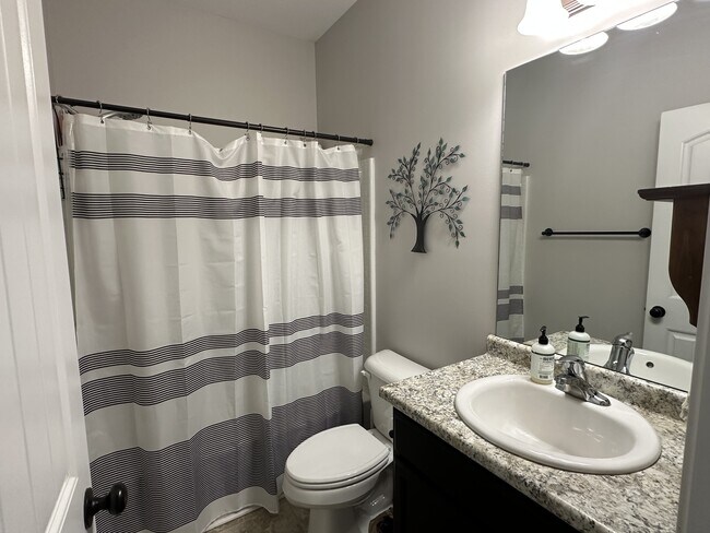 Building Photo - 27 Dove Run Dr