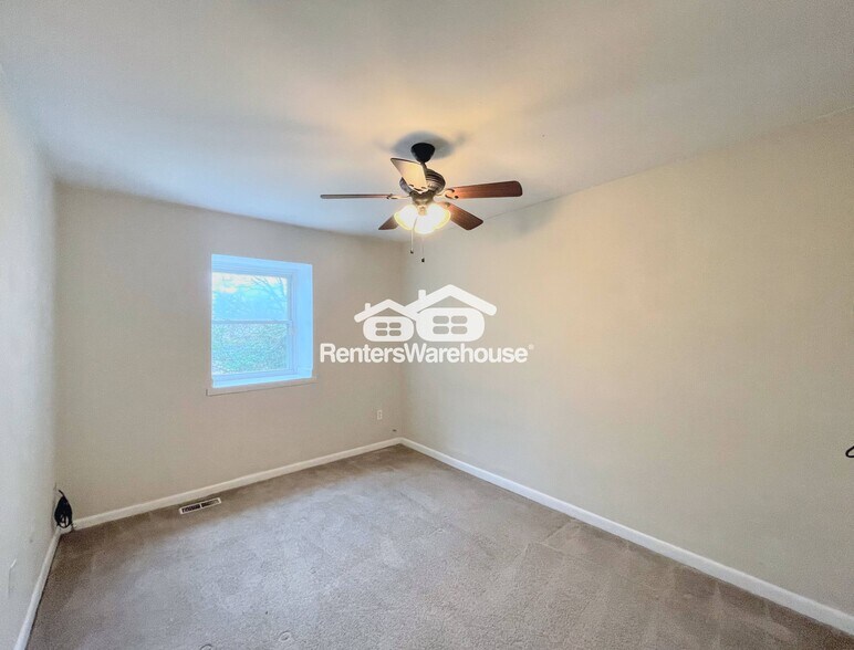 Building Photo - 5629 Banbury Ct