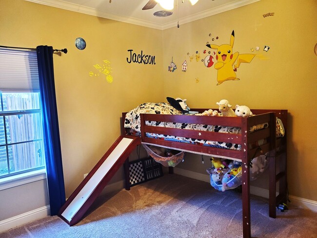 Building Photo - 416 Dogwood S Ln