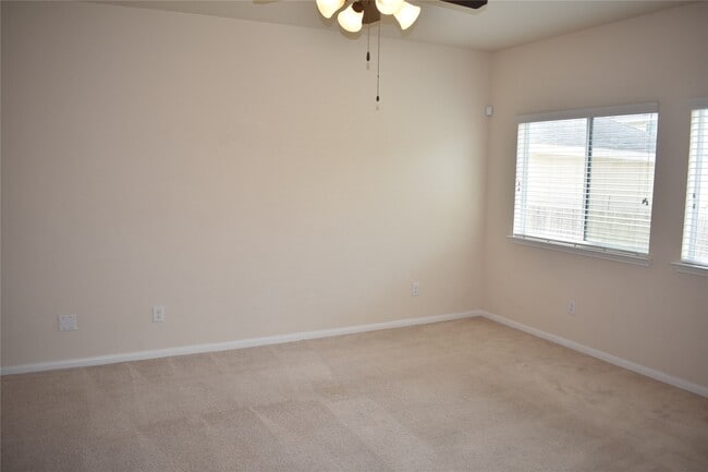 Building Photo - 1747 Nichole Woods Dr