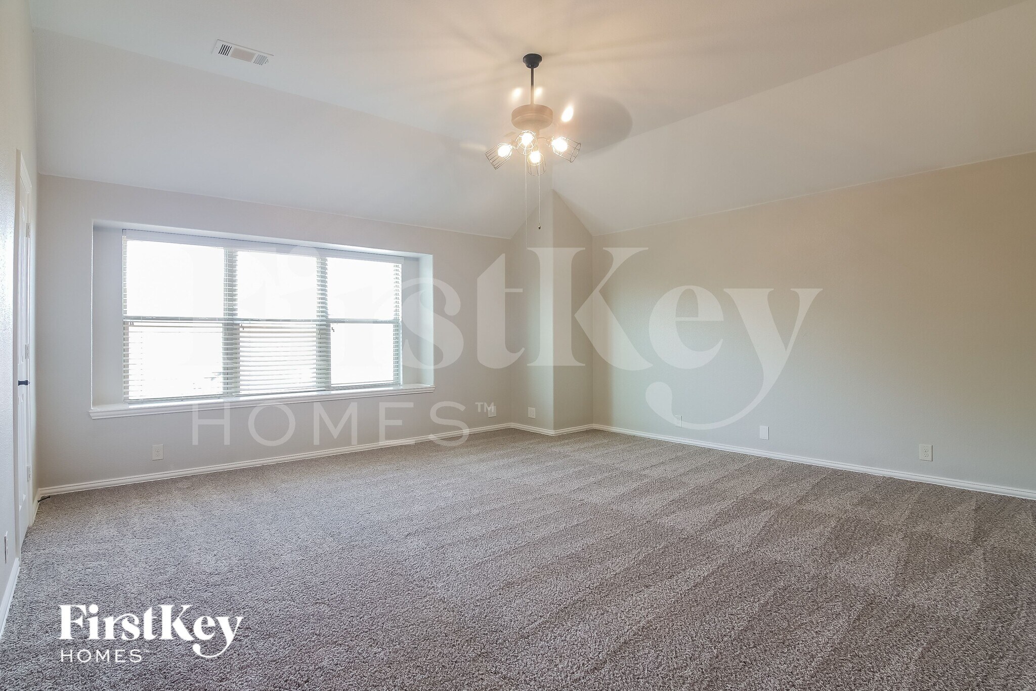Building Photo - 1301 Lucetta Ct