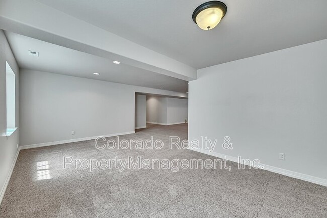 Building Photo - 5122 Eldorado Canyon Ct