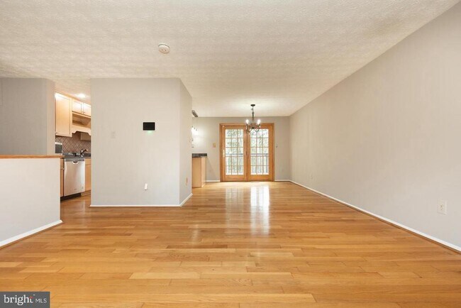 Building Photo - 1126 Riva Ridge Dr