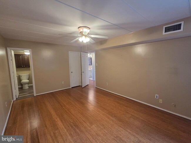 Building Photo - 9906 Bustleton Ave