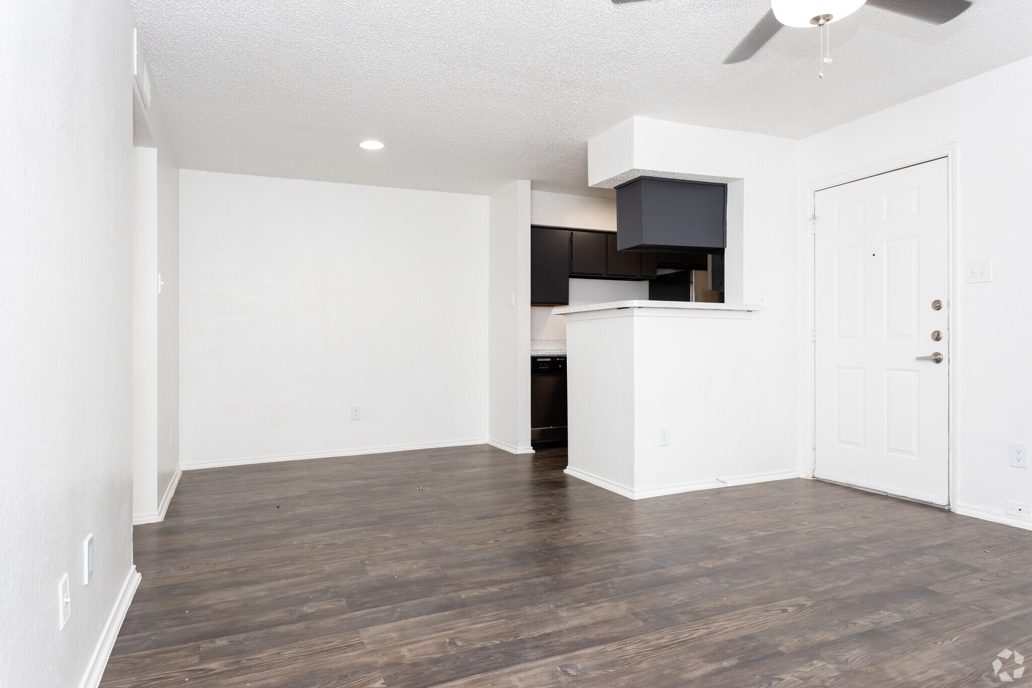 Eagle Creek Apartments 18959 Lina St Dallas TX 75287 Apartment Finder