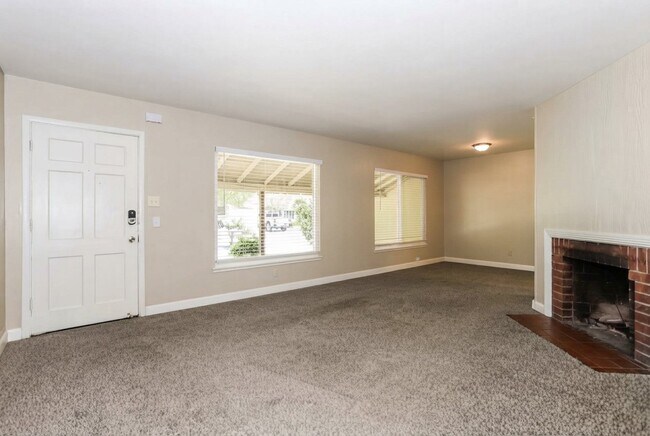 Building Photo - 3802 West Way