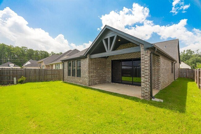 Building Photo - 9322 Galloway Wds Trl