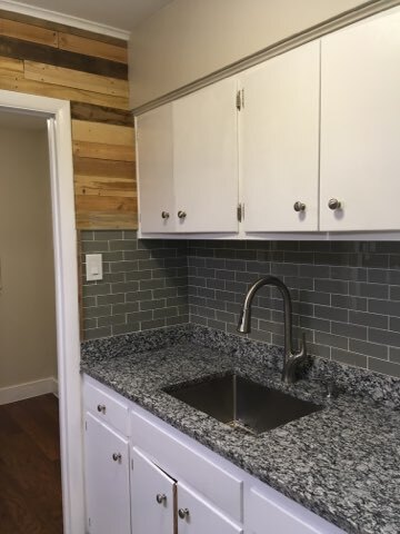 Building Photo - 312 Jagoe St