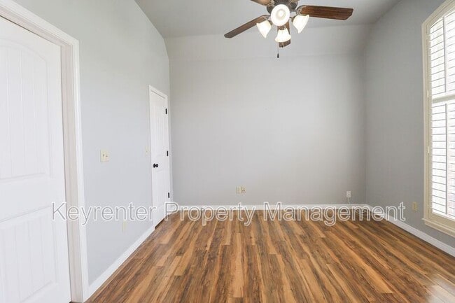 Building Photo - 12683 S 67th E Ave