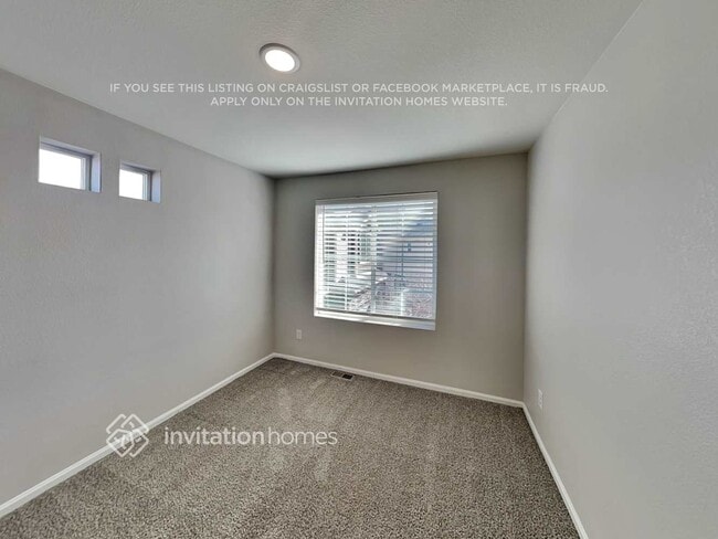 Building Photo - 26177 E Byers Pl