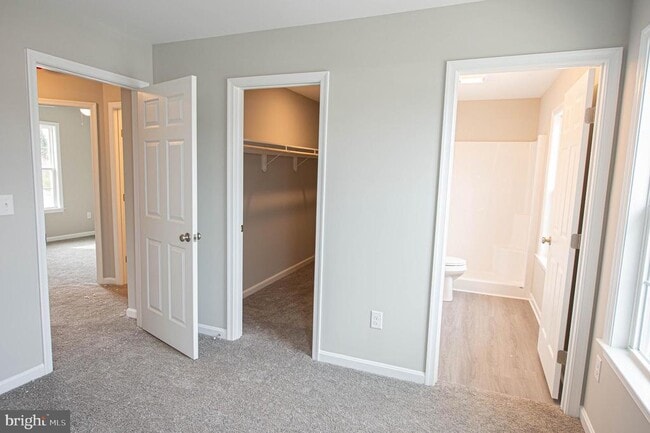 Building Photo - 241 Morgans Ct