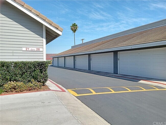 Building Photo - 10371 Garden Grove Blvd