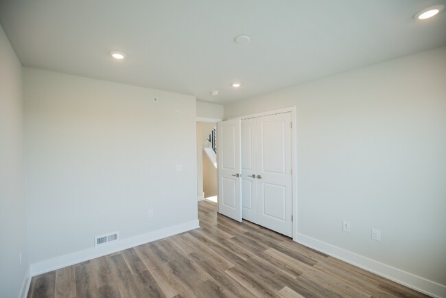 Building Photo - 3707 Haverford Ave