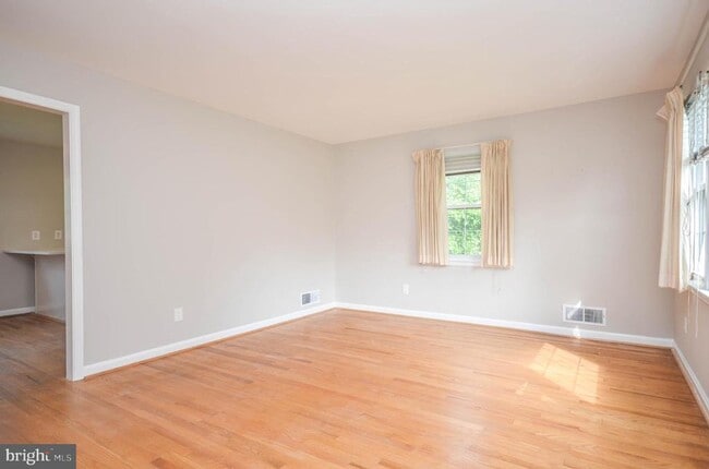 Building Photo - 3814 Archer Pl