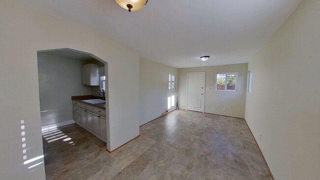 Building Photo - Seaside Living: 2 Bedroom 1 Bathroom Home ...