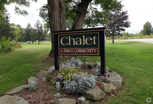 Building Photo - Chalet Apartments