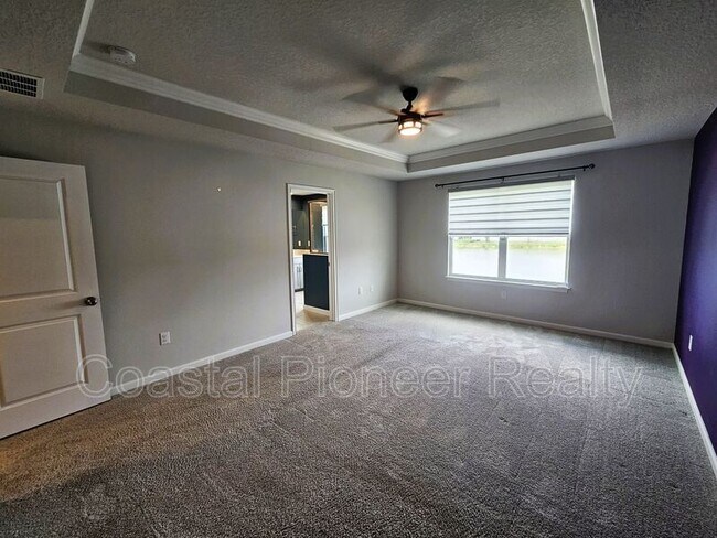Building Photo - 19403 Blue Pond Dr