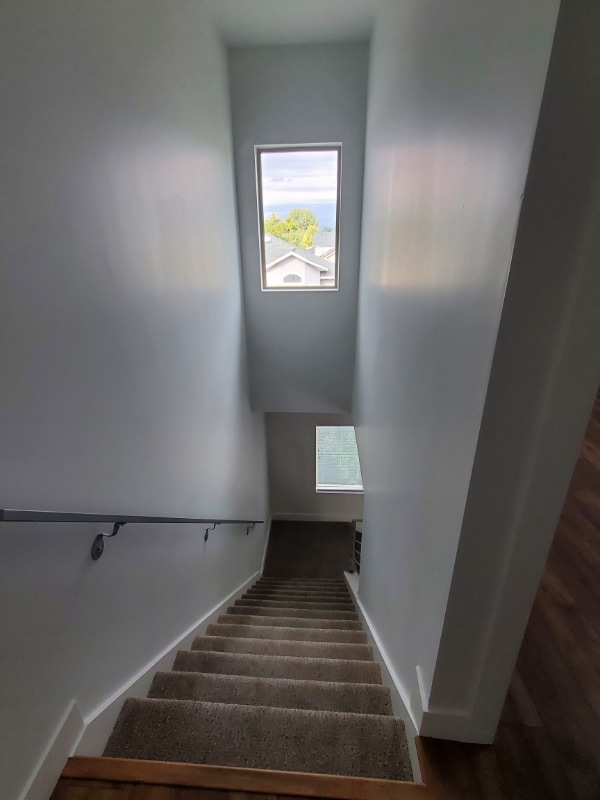 Building Photo - 2183 525 W