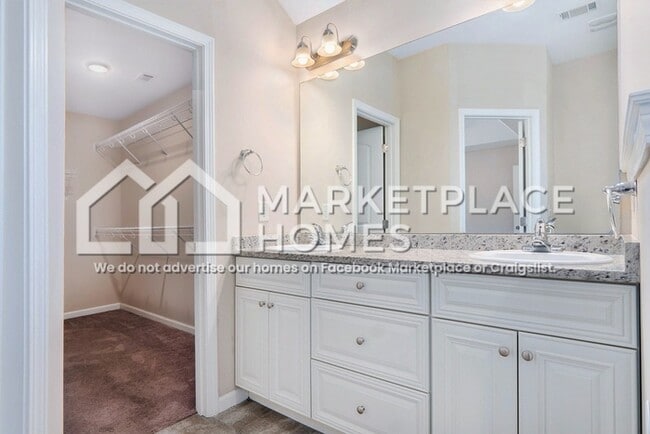 Building Photo - 57 Landing Pl
