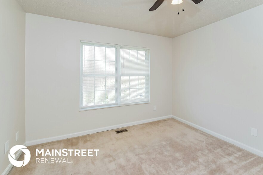 Building Photo - 6216 Vandemere Dr