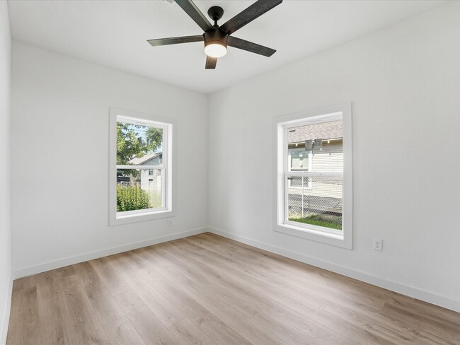 Building Photo - 7128 Avenue K