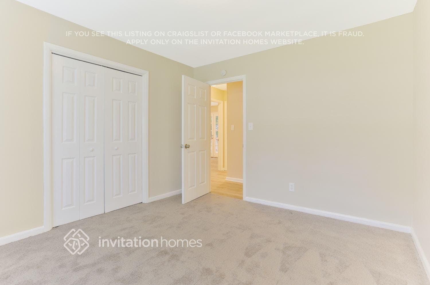 Building Photo - 1060 Canterbury Dr