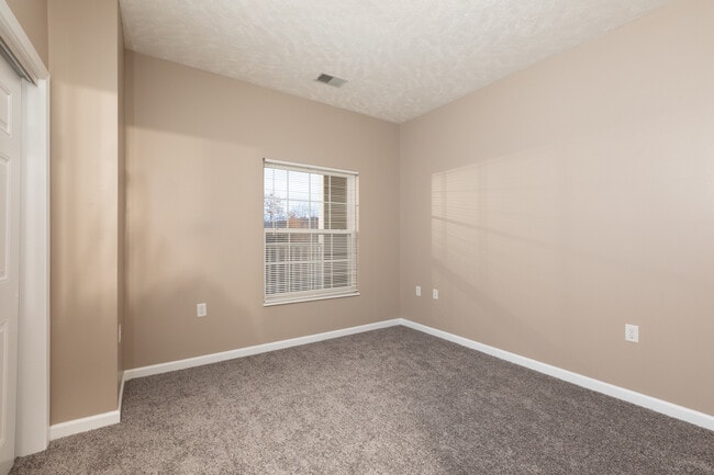 Building Photo - 206 Stockton Ridge